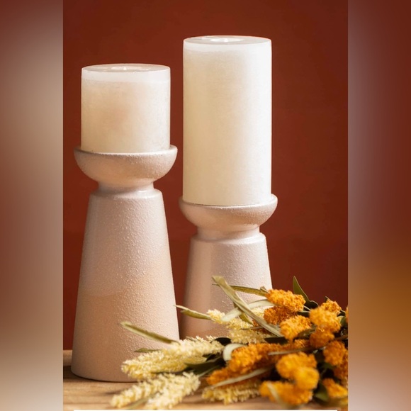 🌹SULLIVAN’S HAND-THROWN POULTRY PILLAR CANDLE HOLDERS - Picture 3 of 5